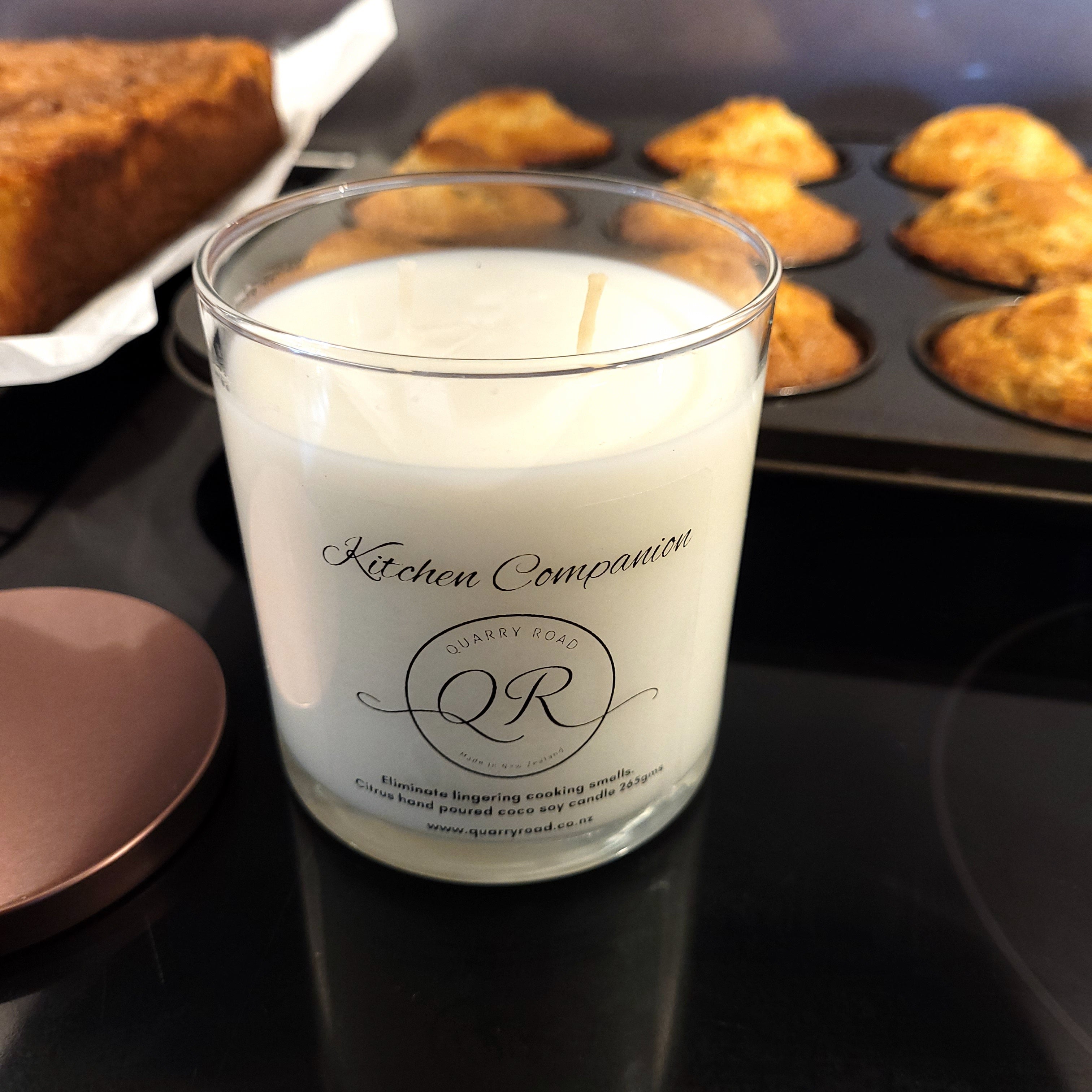 Kitchen Companion candle made by the team at Quarry Road for helping to eliminate unpleasant or persistant odours in your living space. 