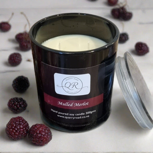 Mulled Merlot candle 300g with 2 wicks made by Quarry Road, NZ.